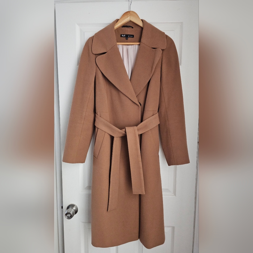 Cashmere Belted Coat In Camel/Tan Color